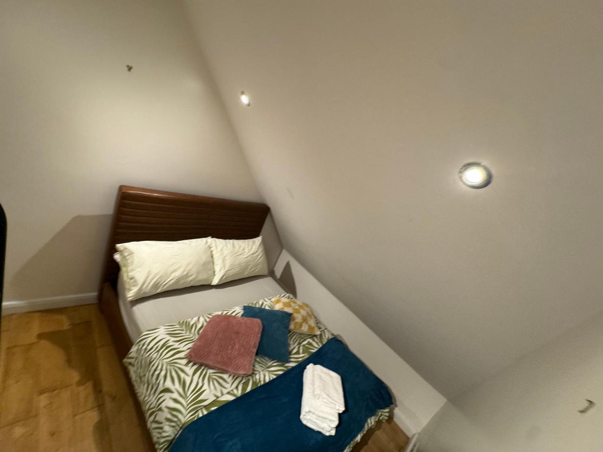 Cozy Rooms Near Central London Exterior foto