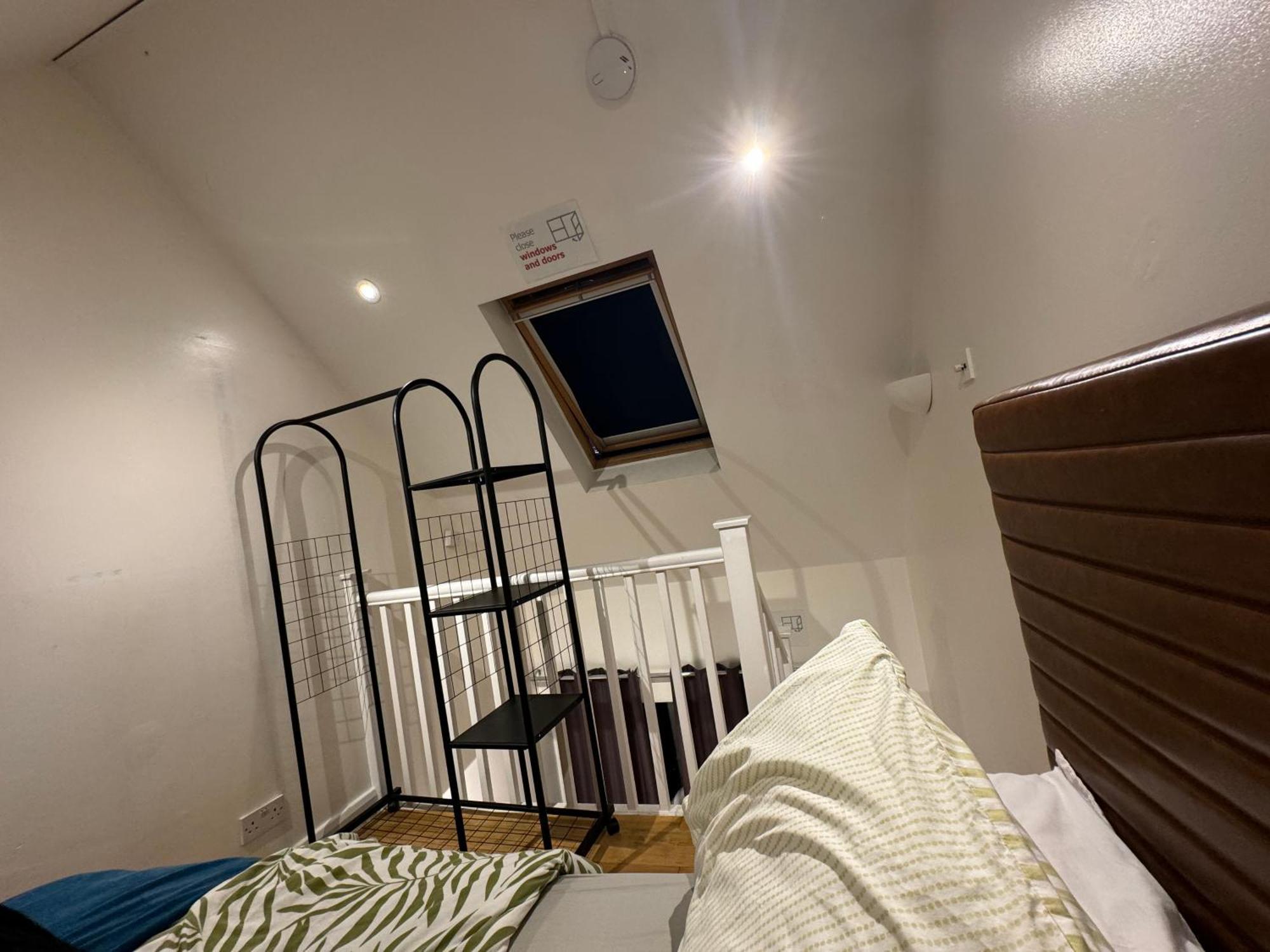 Cozy Rooms Near Central London Exterior foto