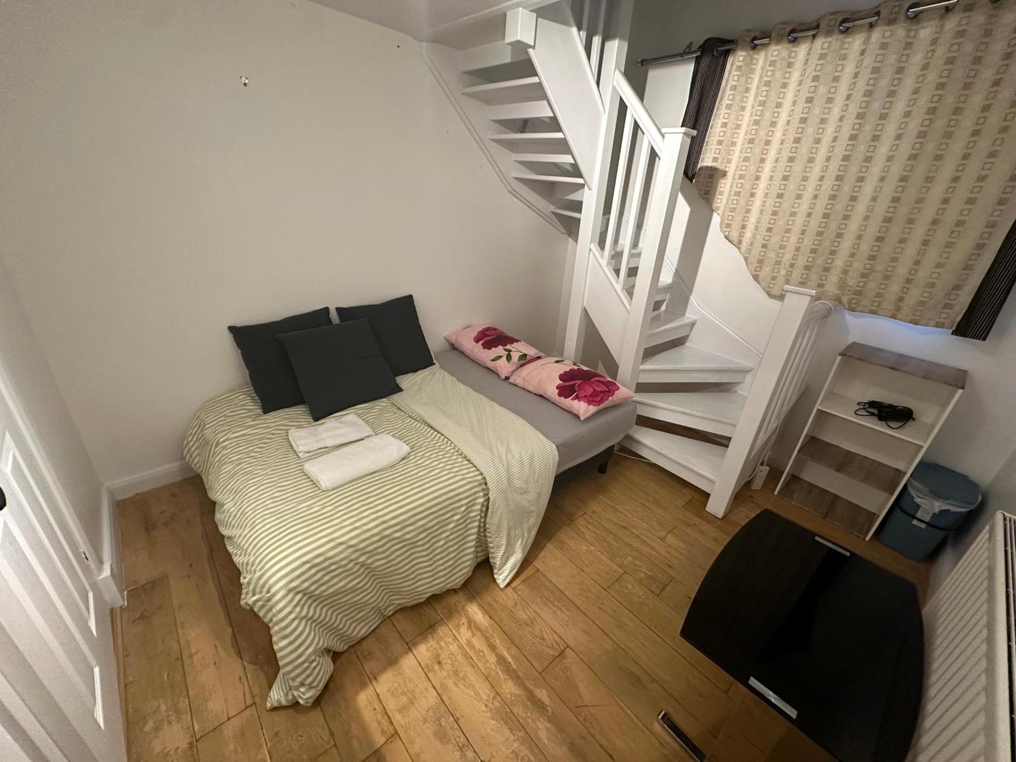 Cozy Rooms Near Central London Exterior foto